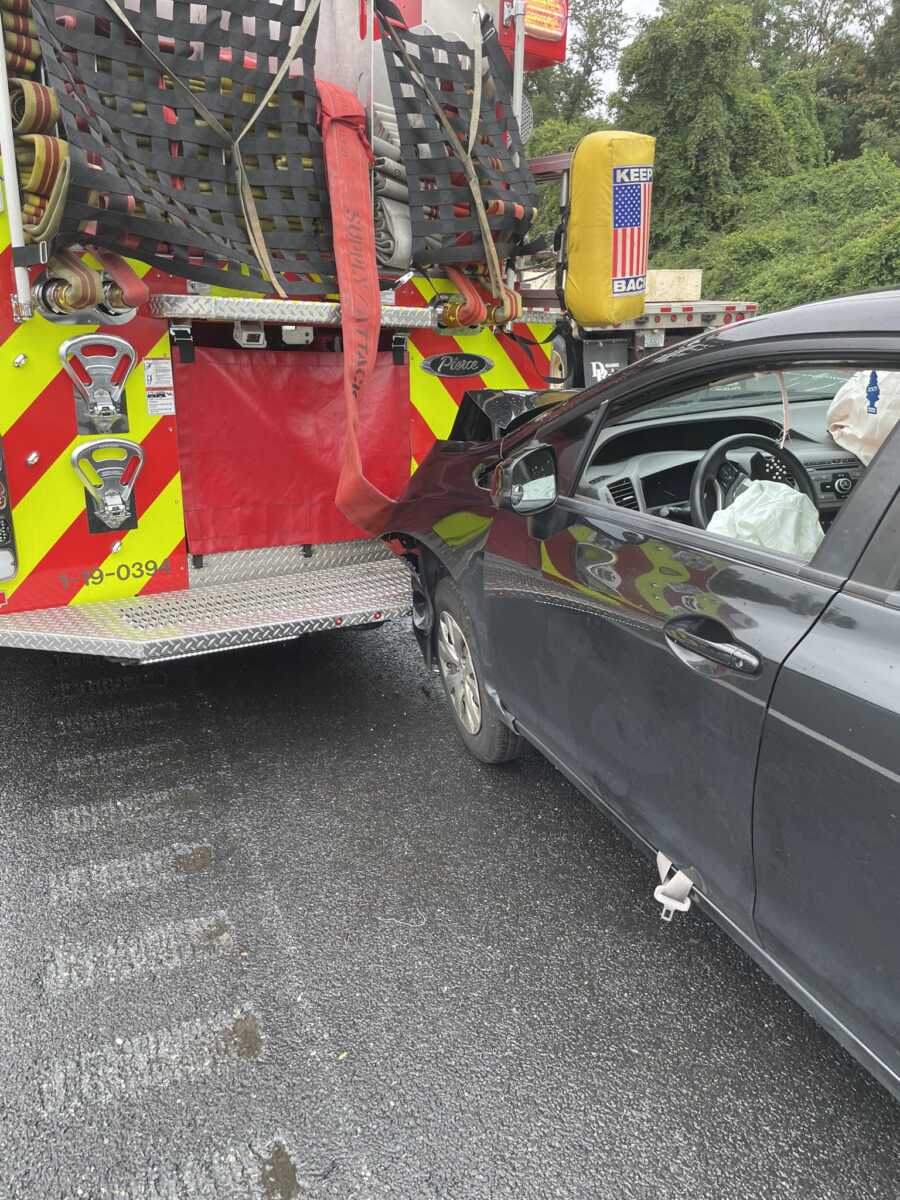 Fire Truck Struck This Morning on I-270 - The MoCo Show