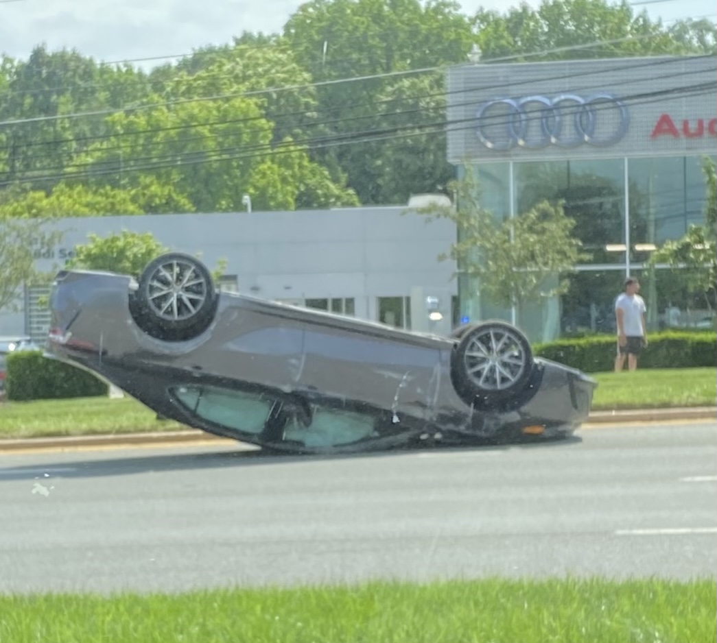 Collision Involving Overturned Vehicle on Rockville Pike - The MoCo Show