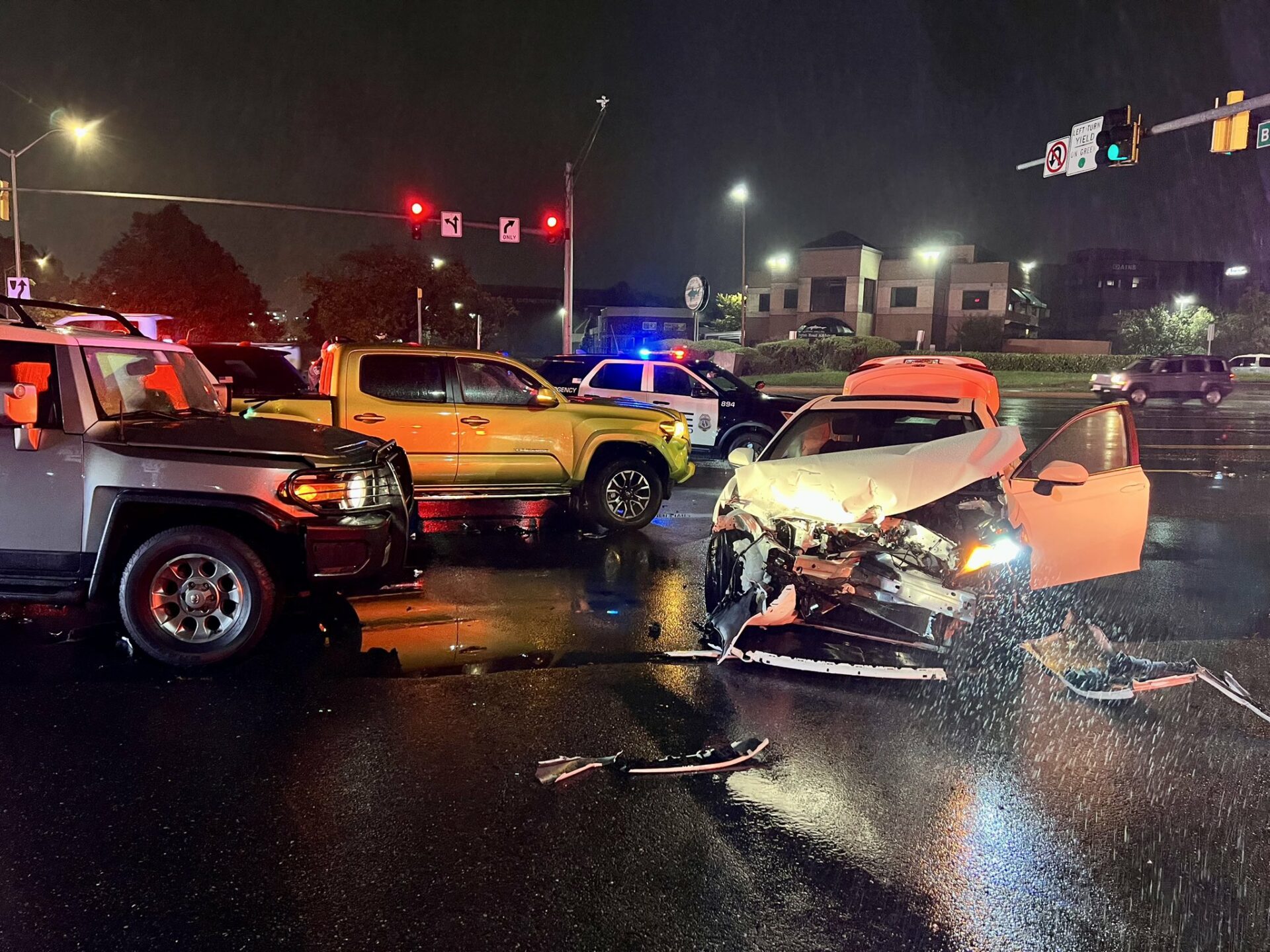 Three Injured in Collision Tuesday Morning in Gaithersburg - The MoCo Show