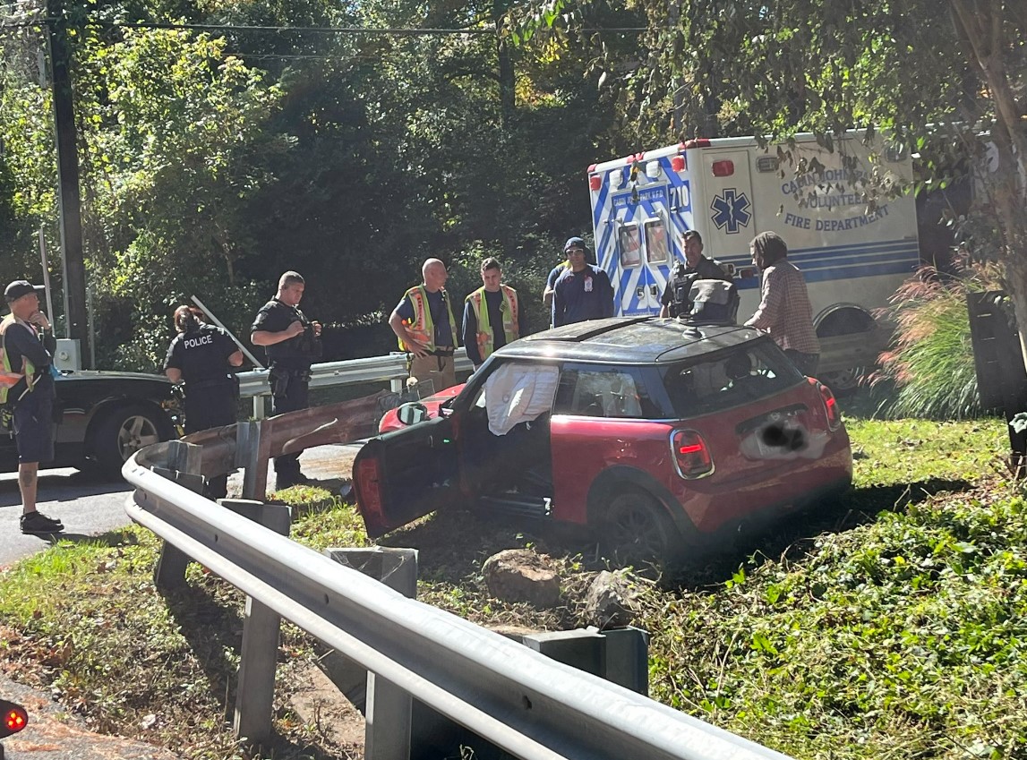 MCFRS Respond to Collision Wednesday Afternoon in Potomac - The MoCo Show