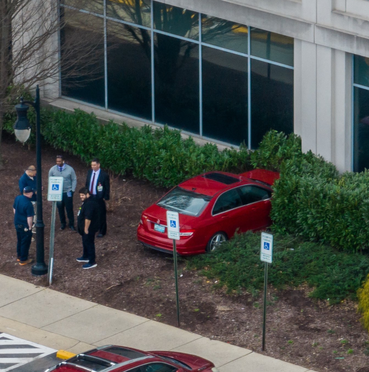 Driver Crashes Into Kaiser Permanente in Gaithersburg - The MoCo Show