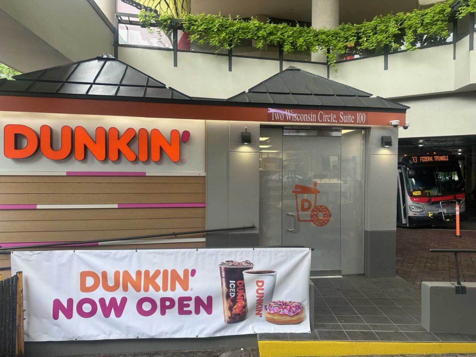 Dunkin First Store Maryland’s First Exclusively Walk-Up Dunkin' Now Open - The MoCo Show