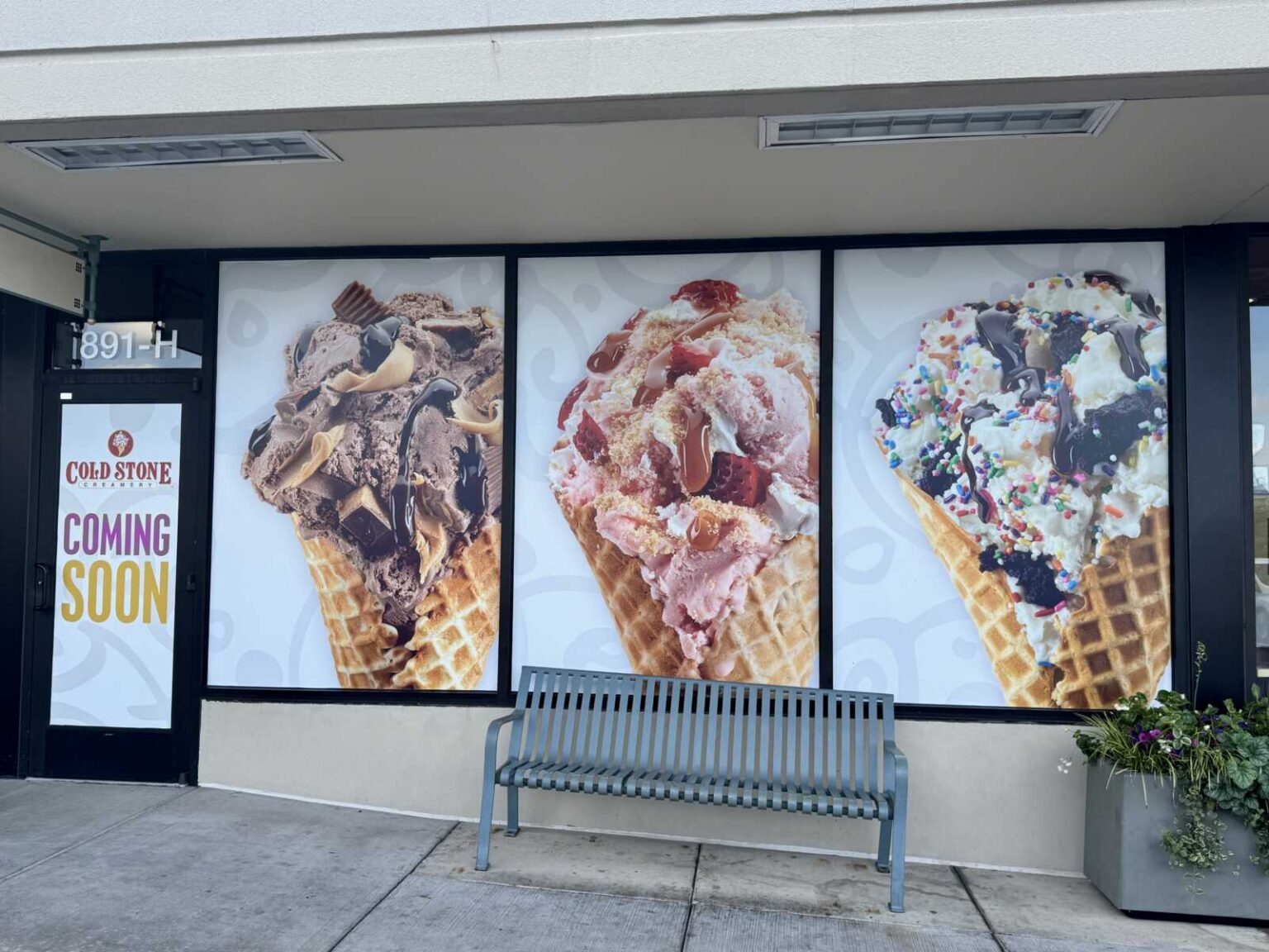Coming Soon Signage Up for Cold Stone Creamery in Rockville - The MoCo Show