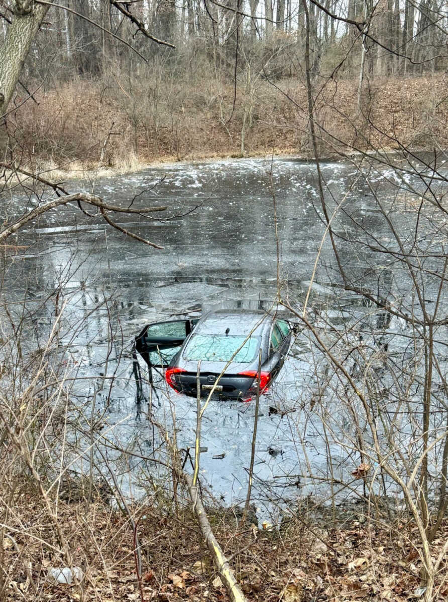 Vehicle Driven Into Icy Pond Off I-270 Ramp Saturday Morning - The MoCo ...
