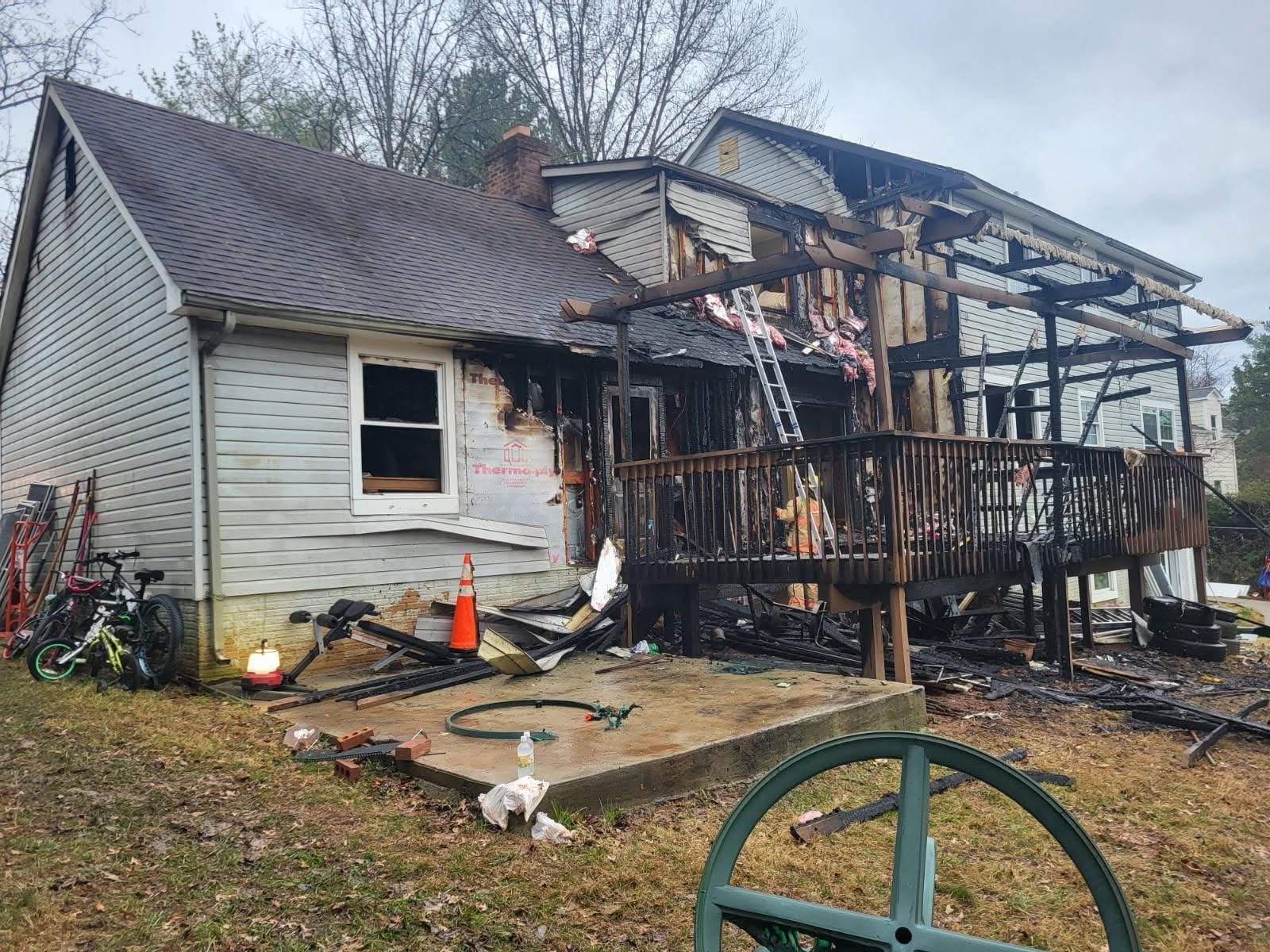 Crews Respond to Active House Fire Incident Monday Morning - The MoCo Show