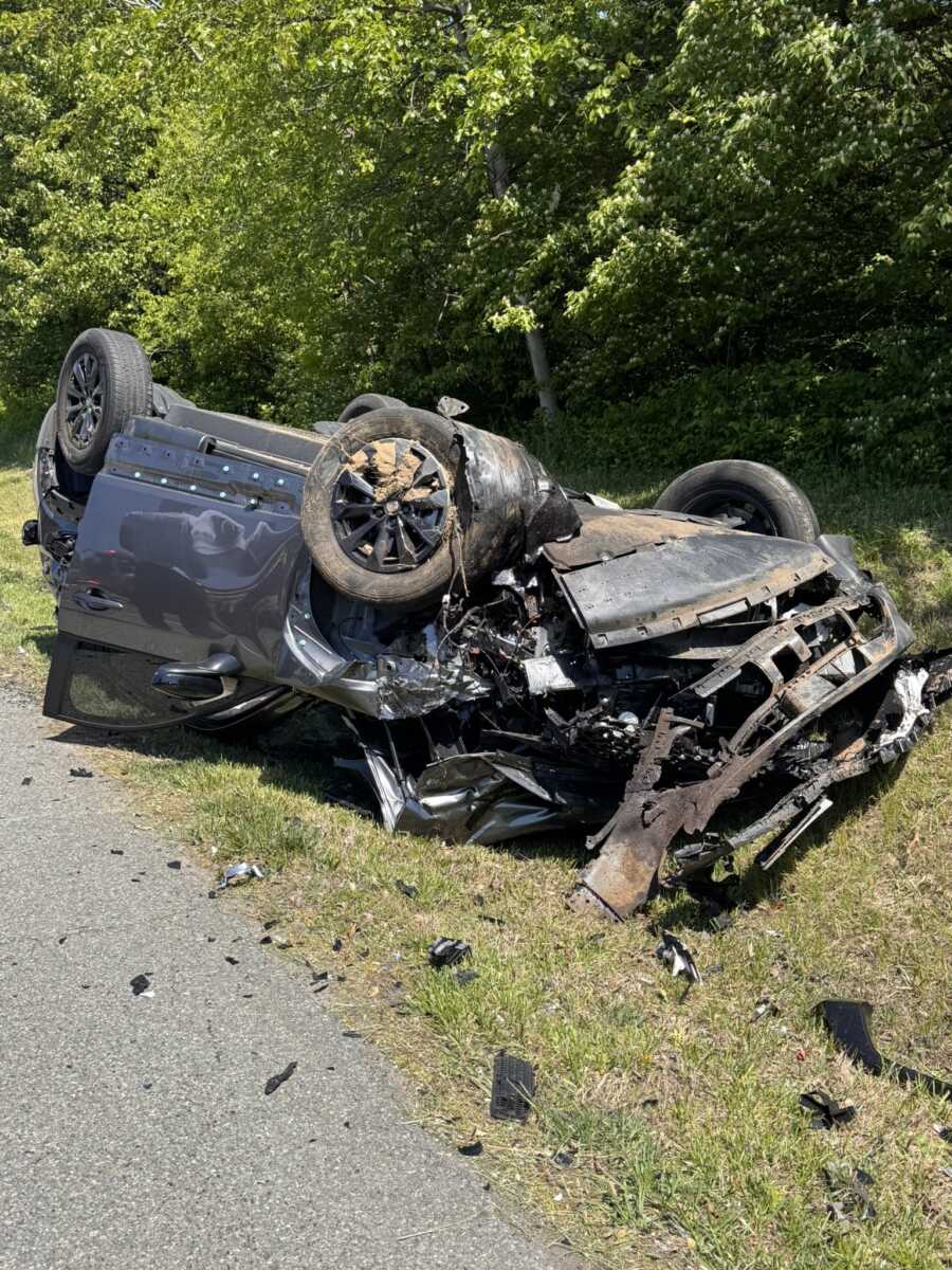 Three Hospitalized After Rollover Collision With Entrapment - The MoCo Show