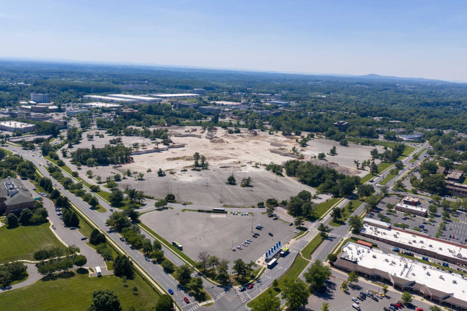 Latest Lakeforest Applications Propose 848 Homes, Nearly 47,500 SF of ...